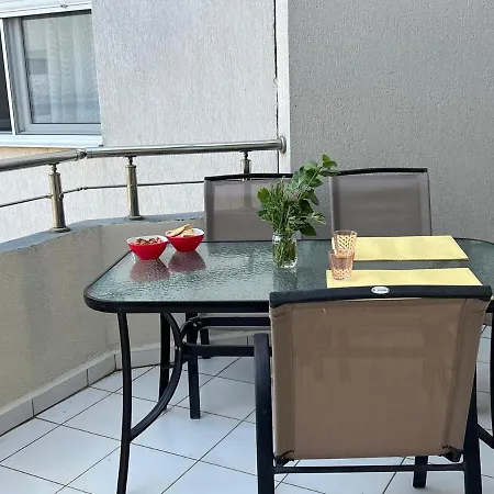 On The Promenade Lägenhet