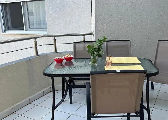 On The Promenade Appartement